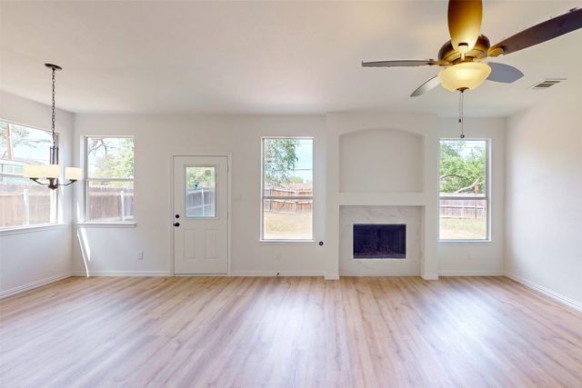 12629 Black Cherry Lane, Fort Worth, TX 76040