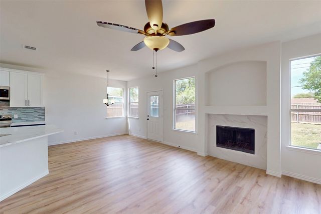 12629 Black Cherry Lane, Fort Worth, TX 76040