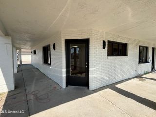 200 Pass Road, 1, Gulfport, MS 39507