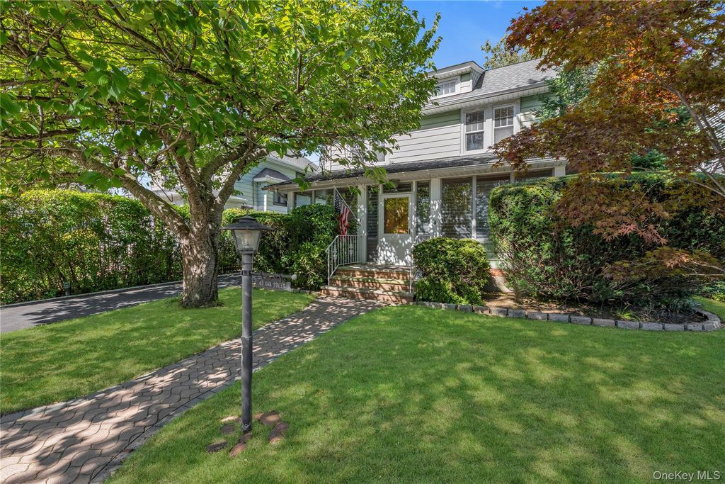 63 Oak Street, Lynbrook, NY 11563 — exterior