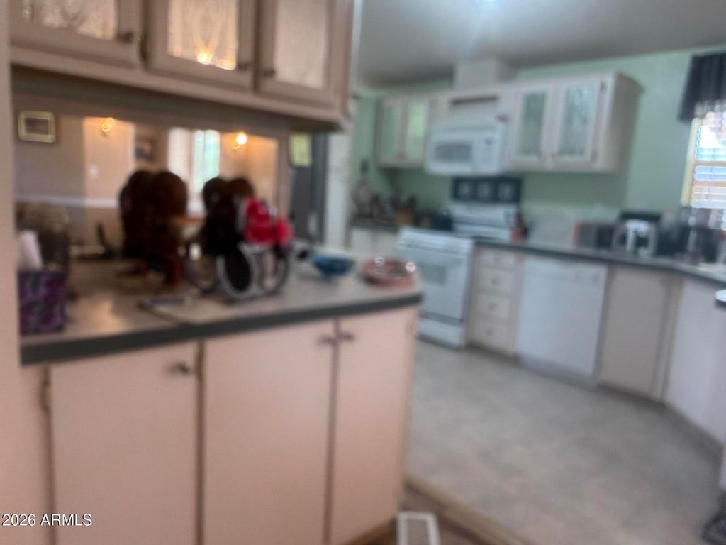 30854 S WANDERING Way 64, Congress, AZ 85332 — photo 5