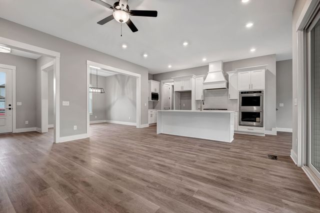 41 Trail West Drive, Mount Juliet, TN 37122