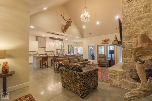 4223 County Road 318, Jonesboro, AR 72401