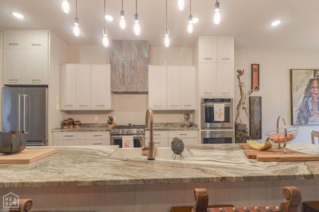 4223 County Road 318, Jonesboro, AR 72401