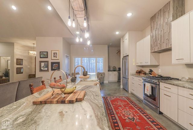 4223 County Road 318, Jonesboro, AR 72401