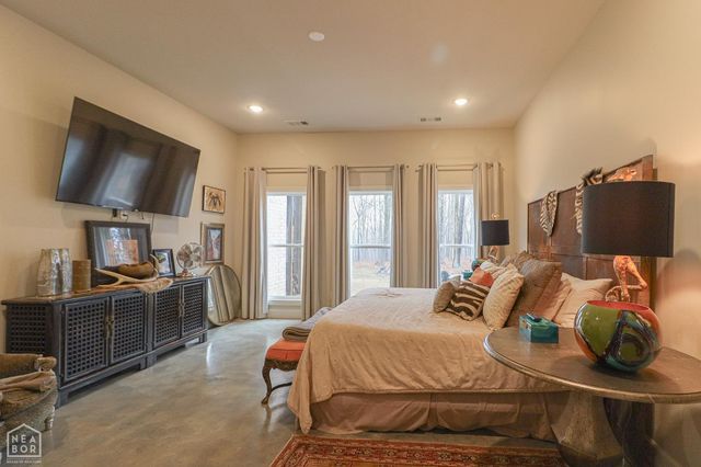 4223 County Road 318, Jonesboro, AR 72401