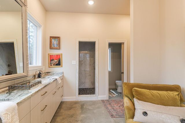 4223 County Road 318, Jonesboro, AR 72401