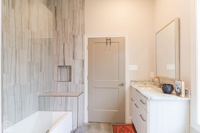 4223 County Road 318, Jonesboro, AR 72401