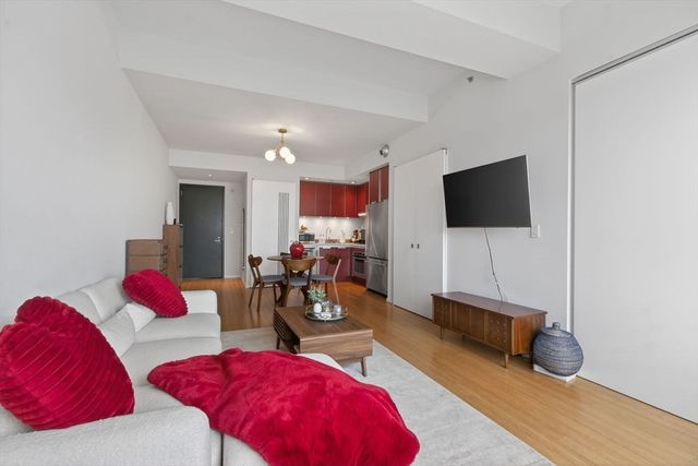 141 Dorchester Ave 1005, Boston, MA 02127