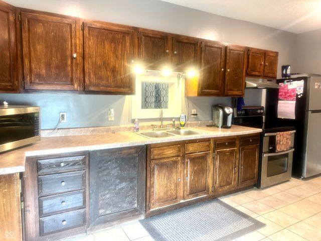 206 Whitlock Avenue, Crawfordsville, IN 47933