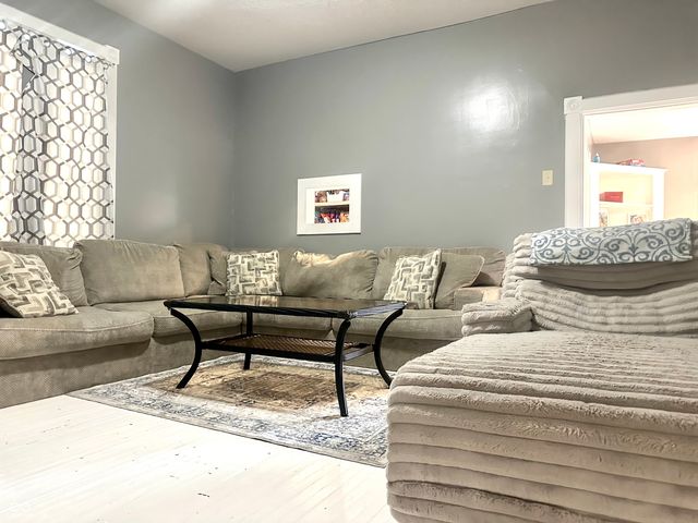 206 Whitlock Avenue, Crawfordsville, IN 47933
