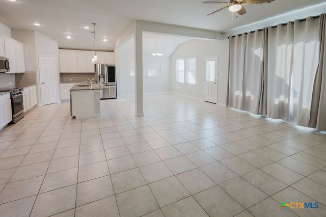 632 Ridgemeadow Drive, New Braunfels, TX 78130