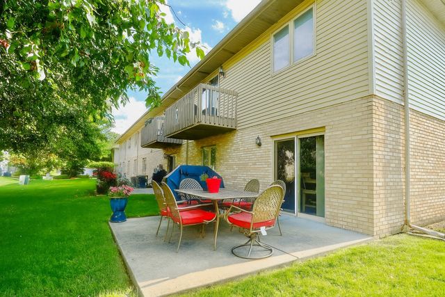 174 Barbara Jean Lane 1, Joliet, IL 60436
