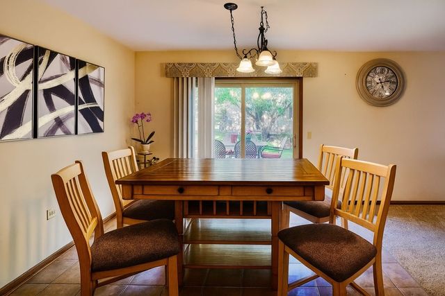 174 Barbara Jean Lane 1, Joliet, IL 60436