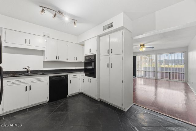 6501 N 17TH Avenue 113, Phoenix, AZ 85015