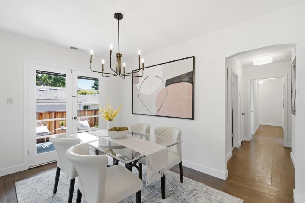 Image 10 of property listing at 2229 Howard Avenue, San Carlos, CA 94070