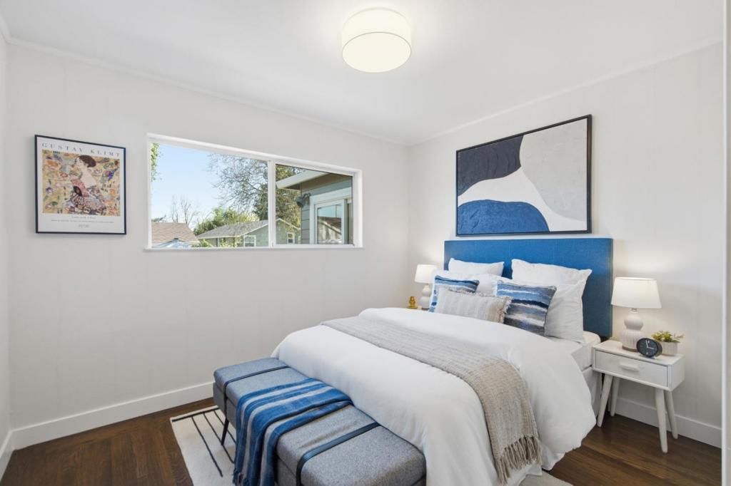 Image 25 of property listing at 2229 Howard Avenue, San Carlos, CA 94070