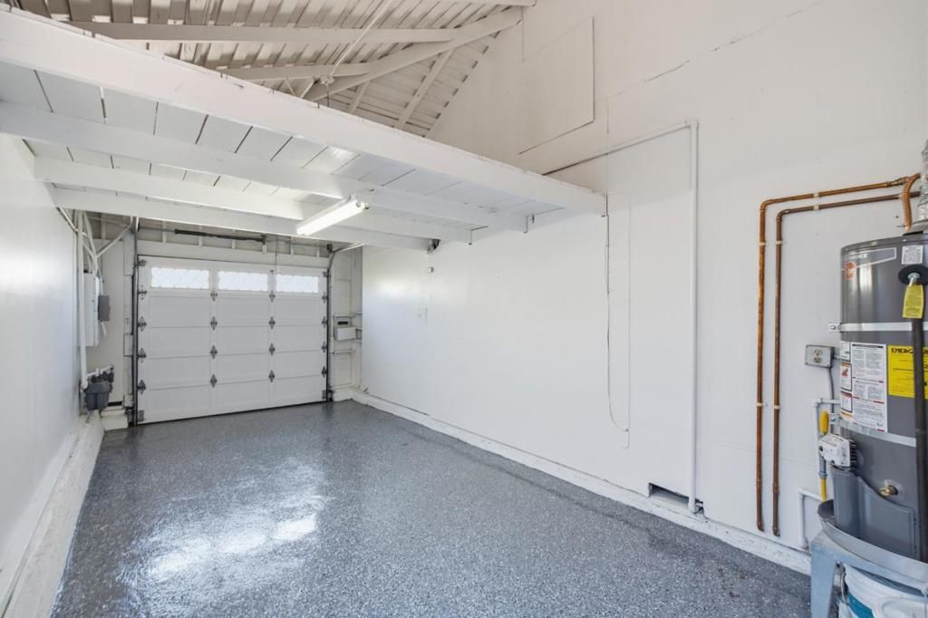 Image 35 of property listing at 2229 Howard Avenue, San Carlos, CA 94070
