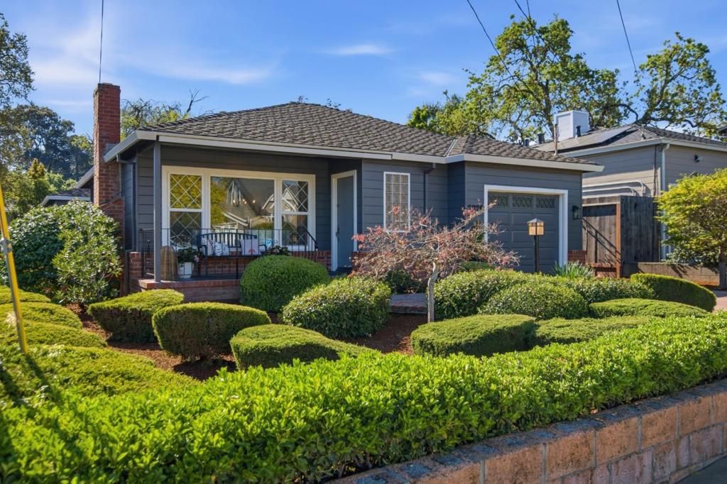 Image 38 of property listing at 2229 Howard Avenue, San Carlos, CA 94070