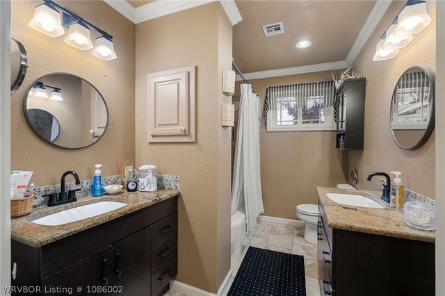 1808 S Hwy 96, Lavaca, AR 72941