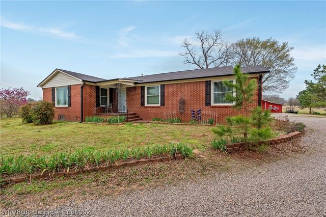 1808 S Hwy 96, Lavaca, AR 72941