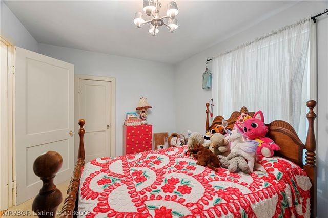 1808 S Hwy 96, Lavaca, AR 72941