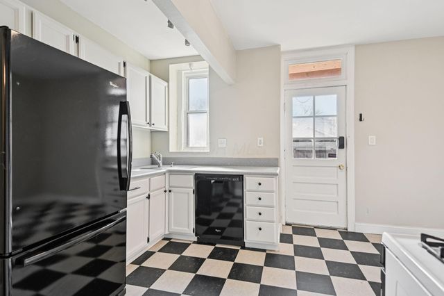 537 W 3rd Avenue, Columbus, OH 43201