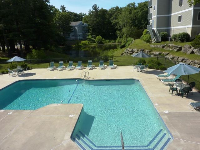 4 Heather Court, Nashua, NH 03062