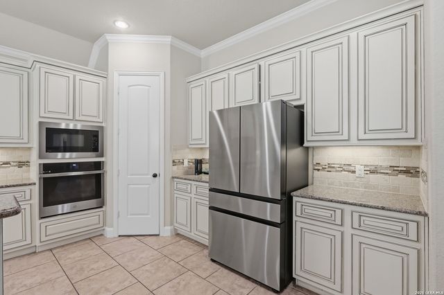 17034 Sonoma Ridge, San Antonio, TX 78255