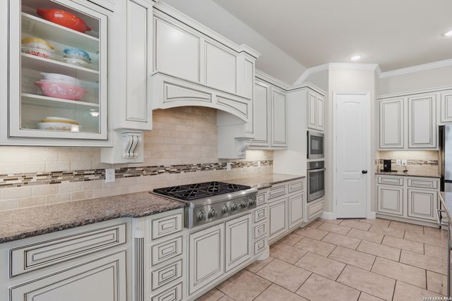 17034 Sonoma Ridge, San Antonio, TX 78255