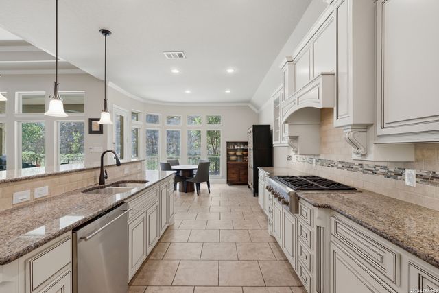 17034 Sonoma Ridge, San Antonio, TX 78255