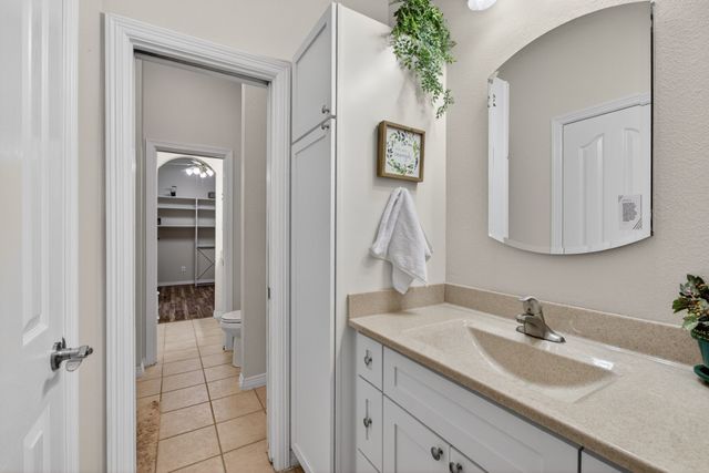 2302 Chambray Drive, Corinth, TX 76210