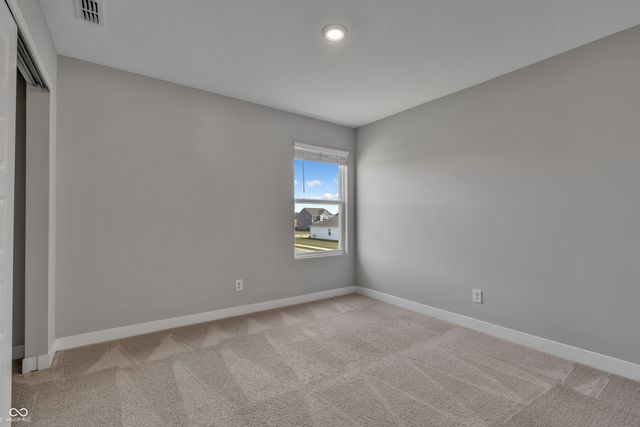 76 Fernleaf Drive, Whiteland, IN 46184