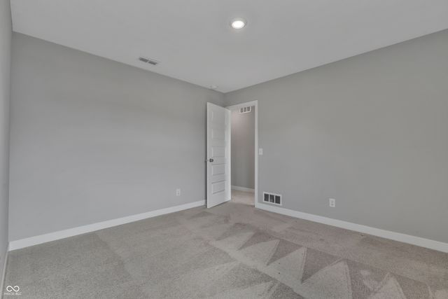 76 Fernleaf Drive, Whiteland, IN 46184