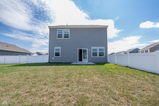 76 Fernleaf Drive, Whiteland, IN 46184