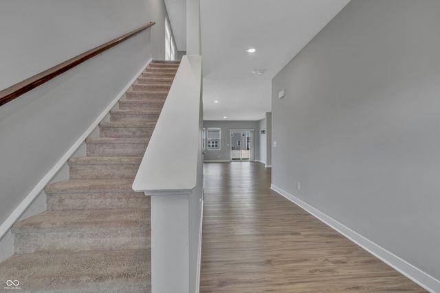 76 Fernleaf Drive, Whiteland, IN 46184