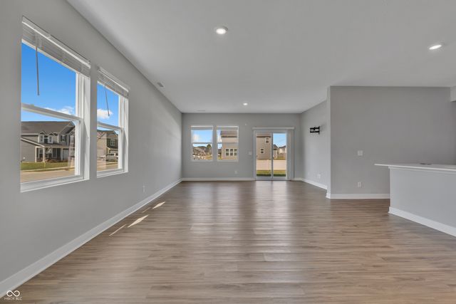 76 Fernleaf Drive, Whiteland, IN 46184