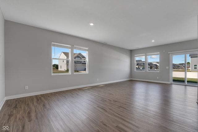 76 Fernleaf Drive, Whiteland, IN 46184