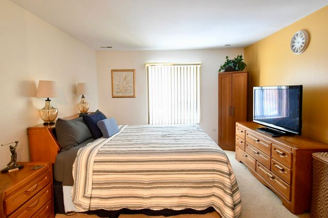 18424 Kedzie Avenue 2A, Homewood, IL 60430