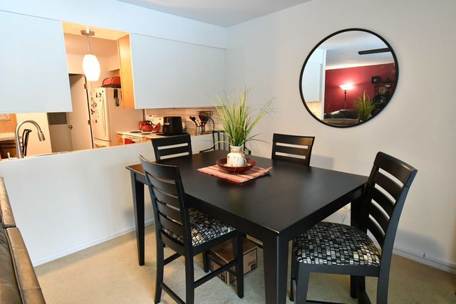 18424 Kedzie Avenue 2A, Homewood, IL 60430