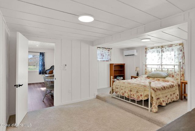 32489 N 7th AVE, Spirit Lake, ID 83869