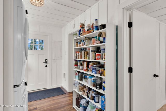 32489 N 7th AVE, Spirit Lake, ID 83869