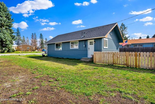 32489 N 7th AVE, Spirit Lake, ID 83869