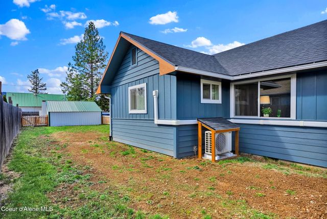 32489 N 7th AVE, Spirit Lake, ID 83869
