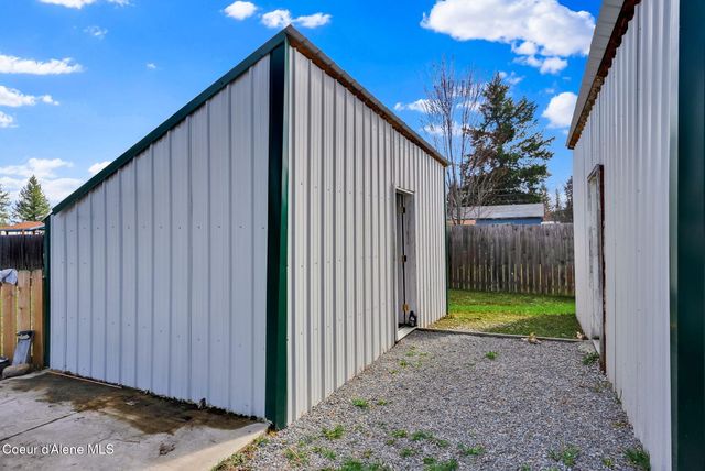 32489 N 7th AVE, Spirit Lake, ID 83869