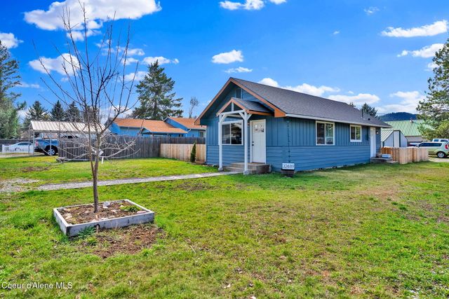 32489 N 7th AVE, Spirit Lake, ID 83869