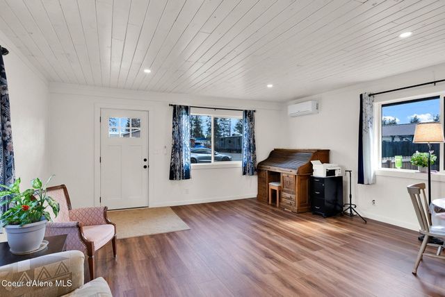 32489 N 7th AVE, Spirit Lake, ID 83869