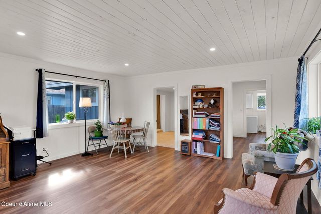 32489 N 7th AVE, Spirit Lake, ID 83869