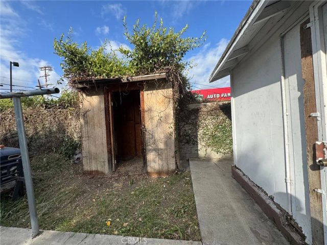 5077 Huntington North, Los Angeles, CA 90032