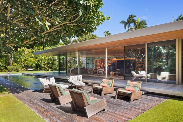 195 Via Marina, Palm Beach, FL 33480